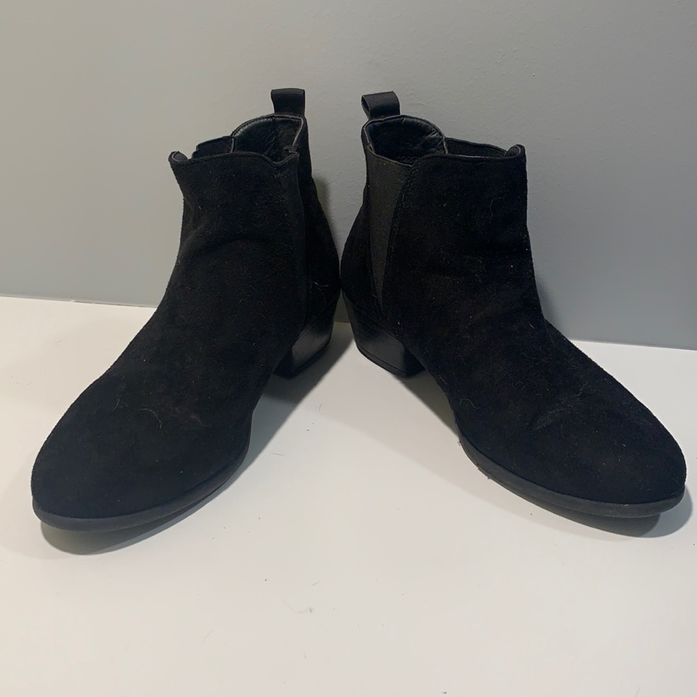Charlotte Russe black ankle booties size 6